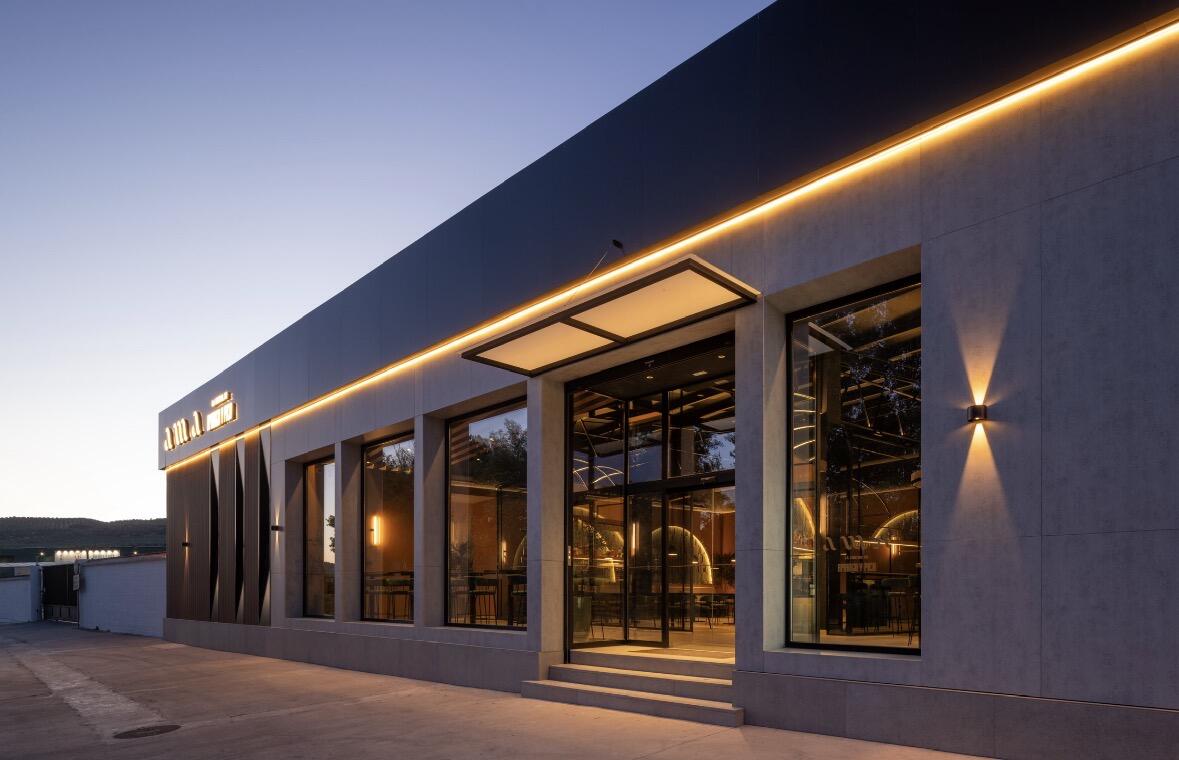 Fachada Restaurante AMA, Benalúa de las Villas · Diseño Comercial | AG ...