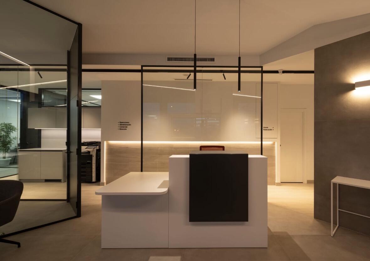CTT Express Interior · Oficinas, Granada — imagen 1