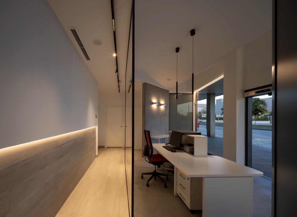 CTT Express Interior · Oficinas, Granada — imagen 3