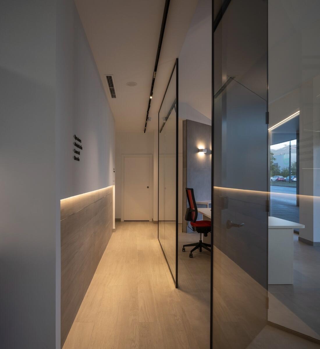 CTT Express Interior · Oficinas, Granada — imagen 4